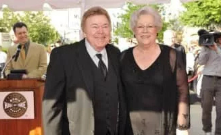 Barbara Joyce Rupard: The Heart And Soul Of Roy Clark’s Family And Career