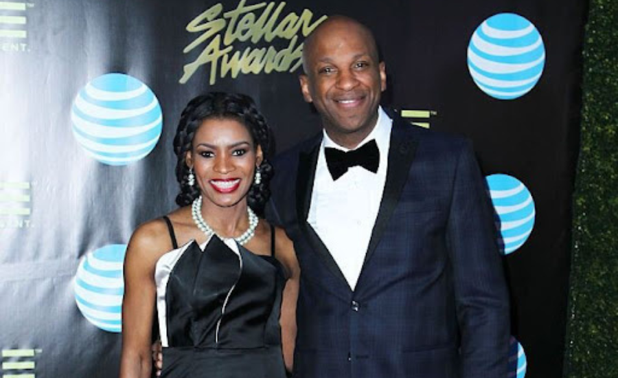 Donnie McClurkin Wife: What We Know About His Relationship Goals