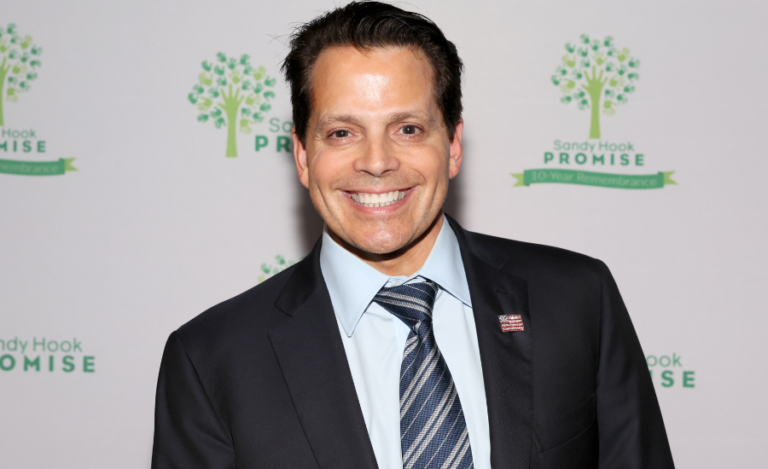 Anthony Scaramucci Net Worth: Early Life, Age, Height, Career, Personal Life & Many More